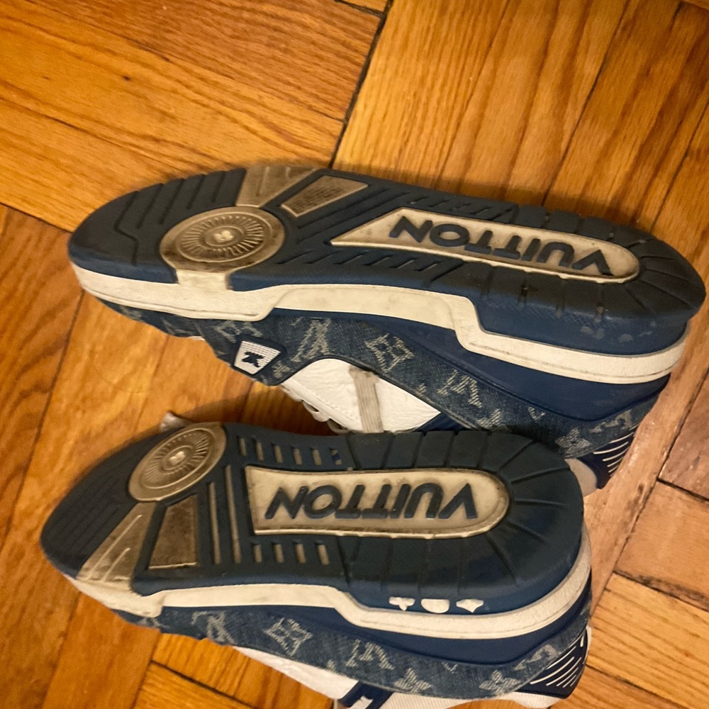 Louis Vuitton White and Blue Sneakers - Picture 4 of 5